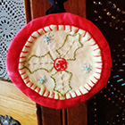 </p>
<p><center><a href="http://blog.patsloan.com/2012/11/pat-sloan-my-free-ornament-get-in-on-the-hop.html" target="_blank">Pat Sloan</a></center>