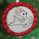 </p>
<p><center><a href="http://www.bumblebeansinc.blogspot.it/2012/11/aurifil-ornament-blog-hop.html" target="_blank">Victoria Findlay Wolfe</a></center>